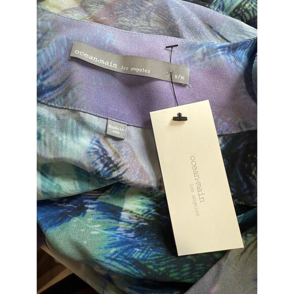 Ocean & Main Los Angeles Blue & Purple Small Oversized Beach Wrap Dress - Picture 2 of 9